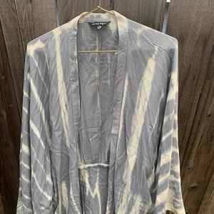 Style Envy wide sleeve cardigan bleach dye